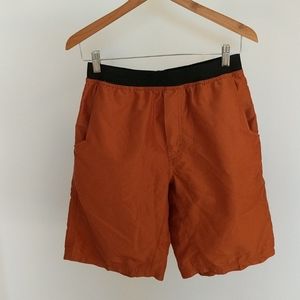 Mens Prana 'breathe' shorts, size M